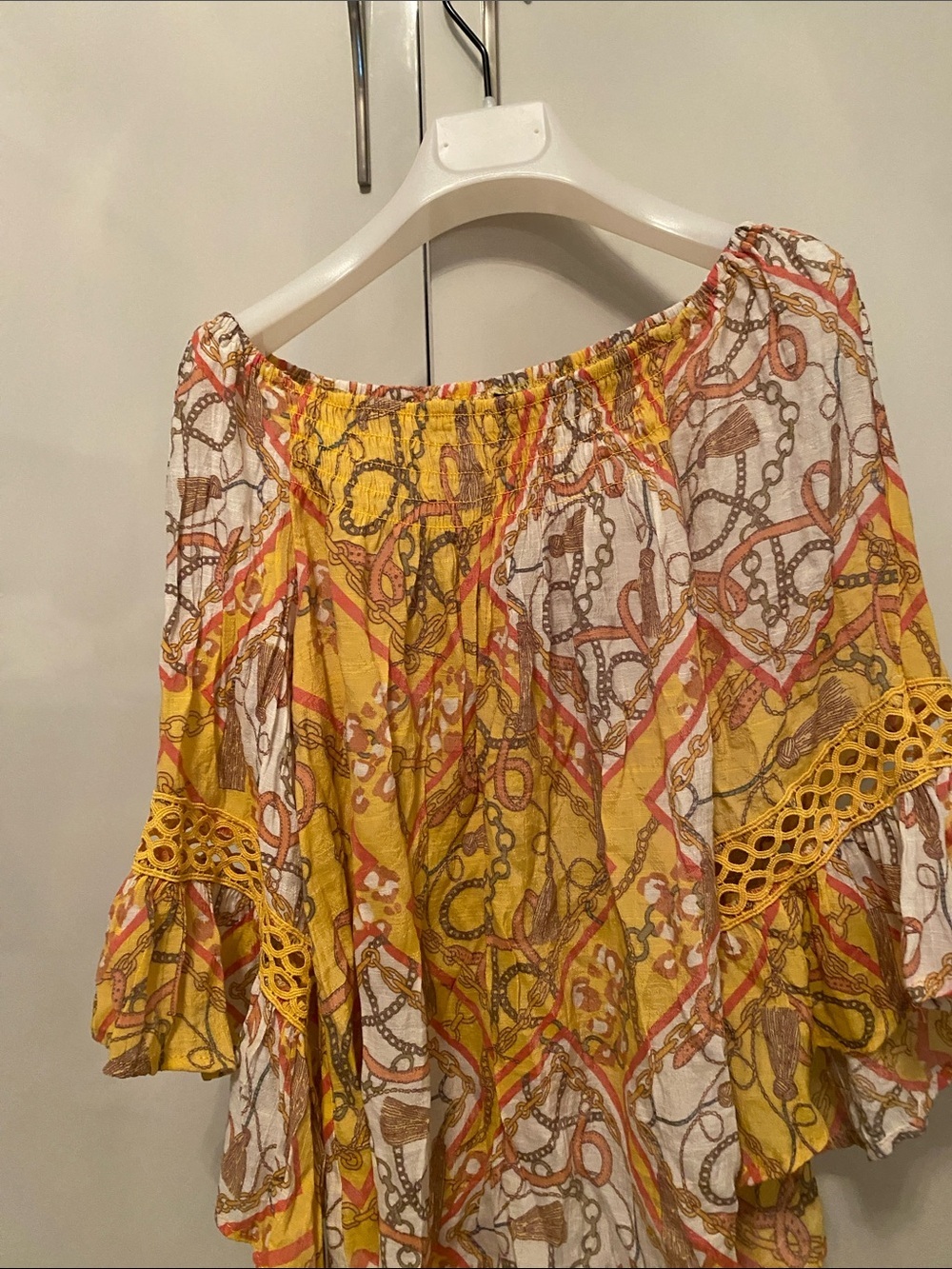 Unique Spectrum Yellow Multi-Print Off-Shoulder Ruffle Blouse size S - Picture 4 of 5